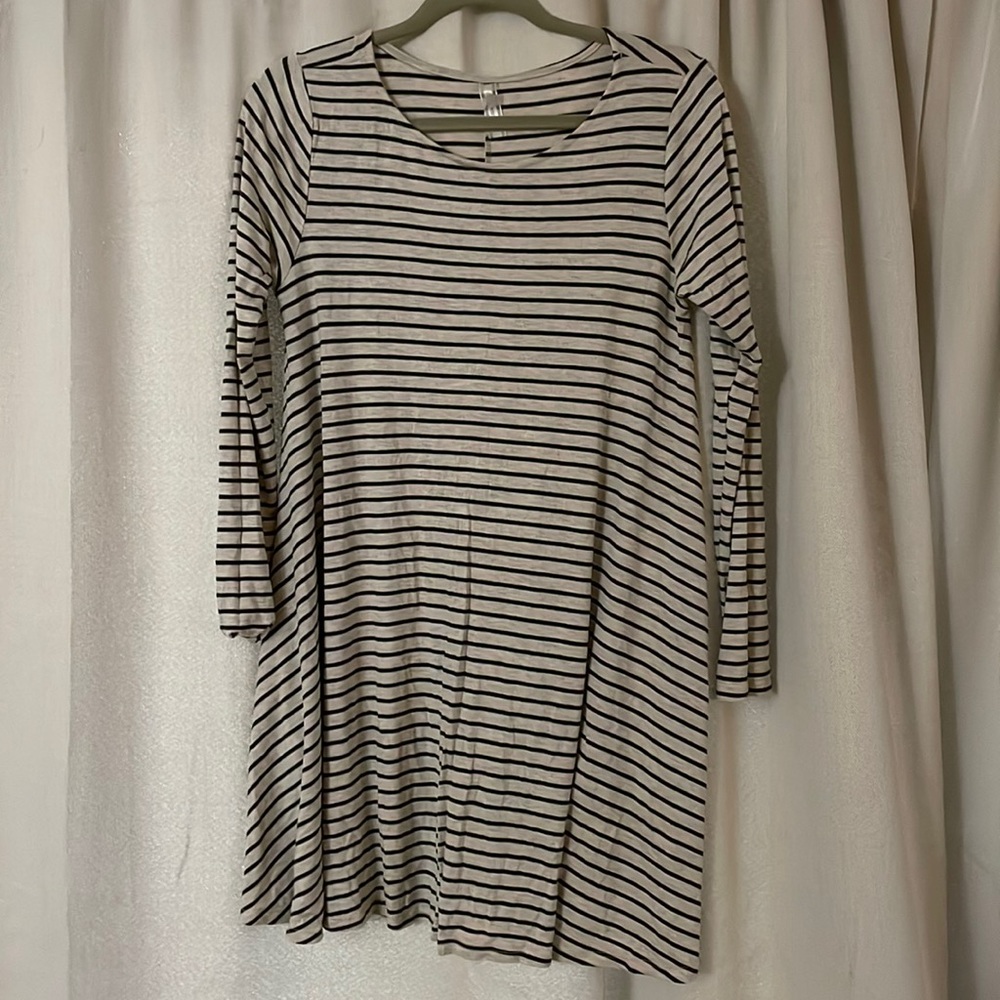 Long sleeve dress